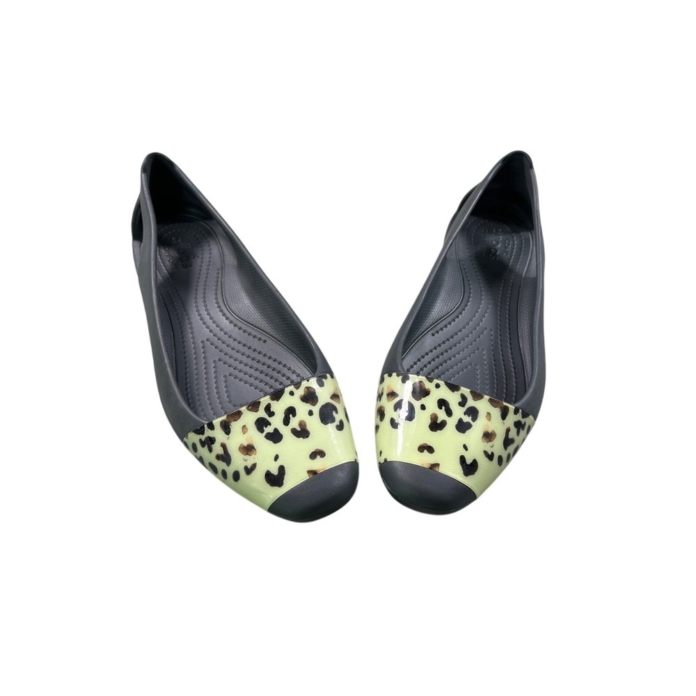 Crocs Leopard Cap Toe Flats Womens W9 Gray Comfort‎ Slip On Shoes